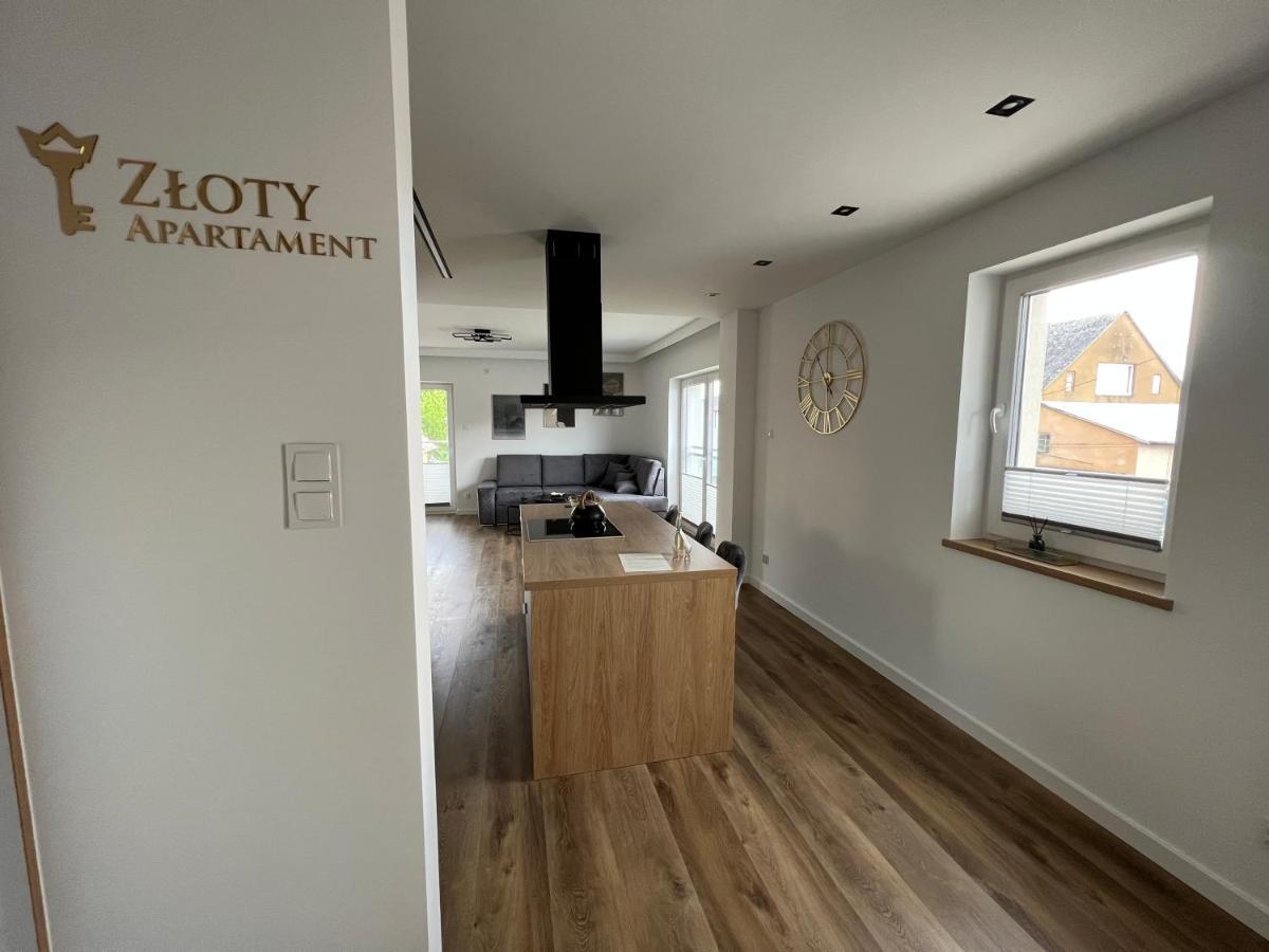 Zloty Apartament 蒂科钦 外观 照片