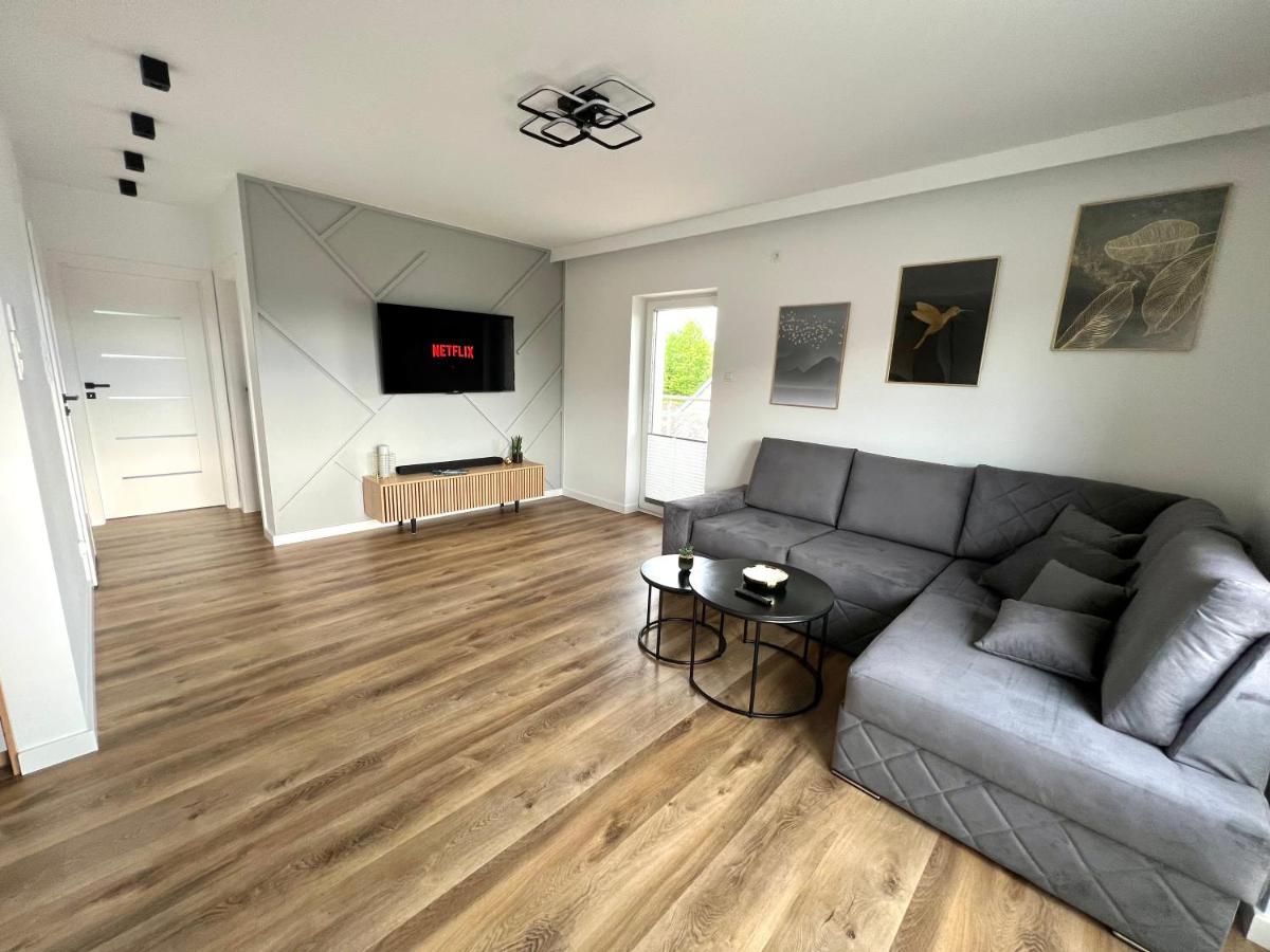 Zloty Apartament 蒂科钦 外观 照片